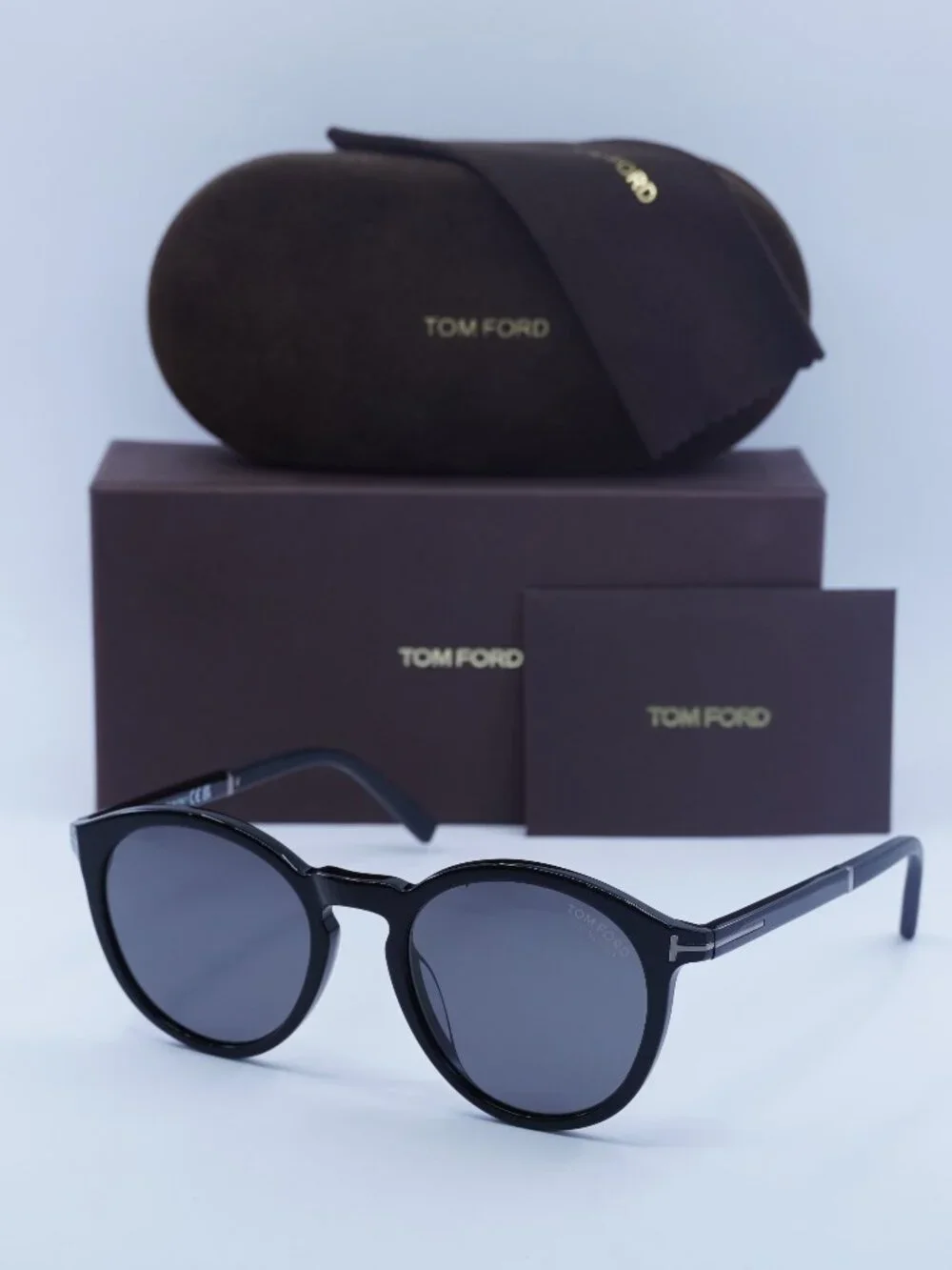 Tom Ford Lorelai FT1021-N 01D Round Sunglasses - Shiny Black / Smoke